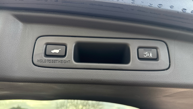 Honda CR-V 2.0 ePHEV Advance Tech 5dr eCVT Estate